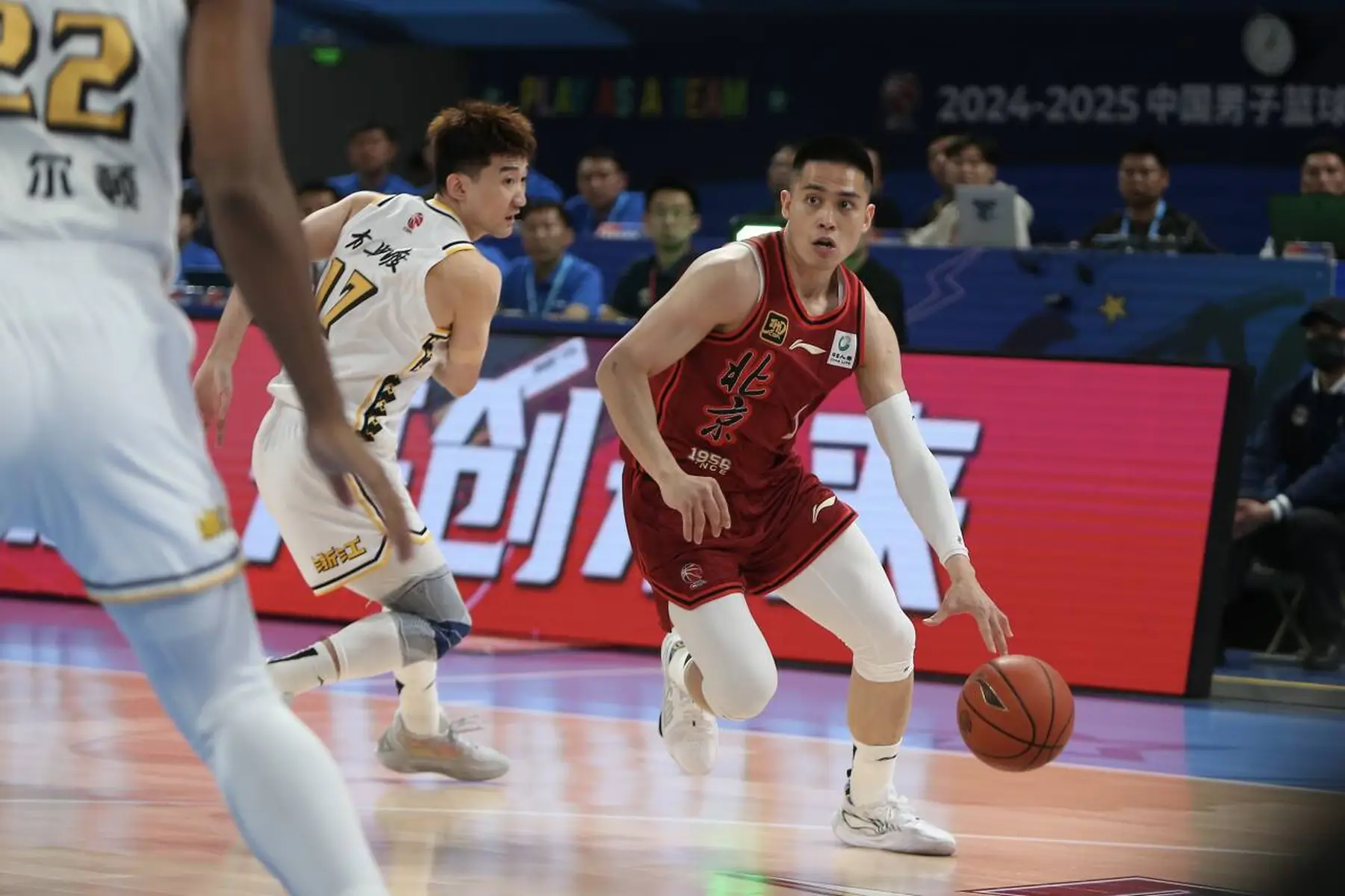 集结日突围战来临，深圳男篮围绕中超官宣签约，目标明确，年轻球员得到机会的简单介绍-百家乐