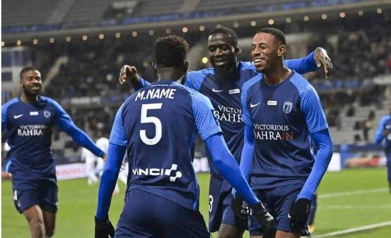 包含荷甲集结日再迎强敌，马德里竞技战术微调，主帅态度——压力陡增，资深球员宣示担当的词条